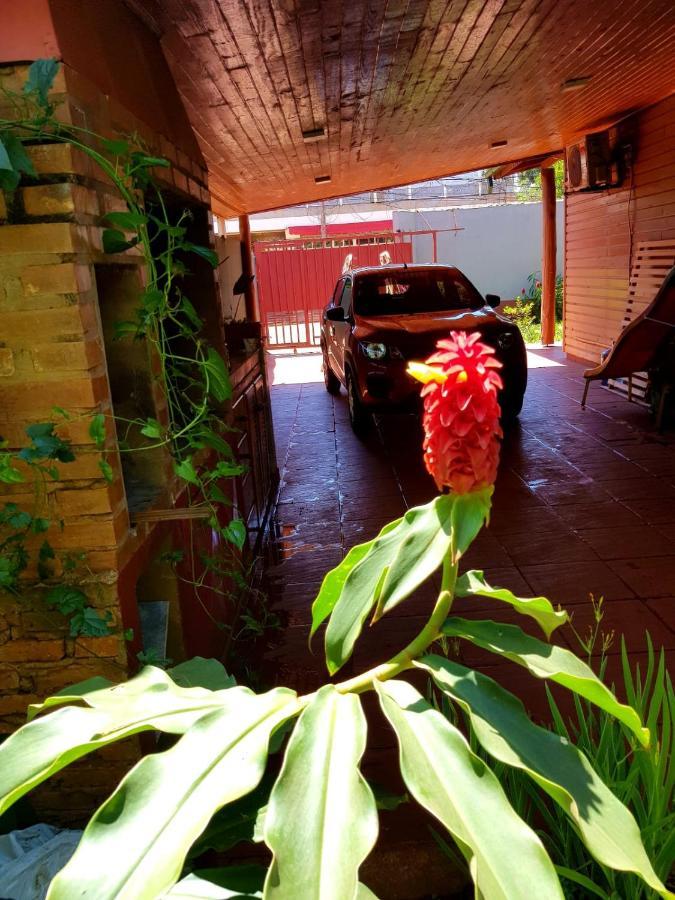 Vivi Iguazu Casa Familiar Vila Puerto Iguazú Exterior foto
